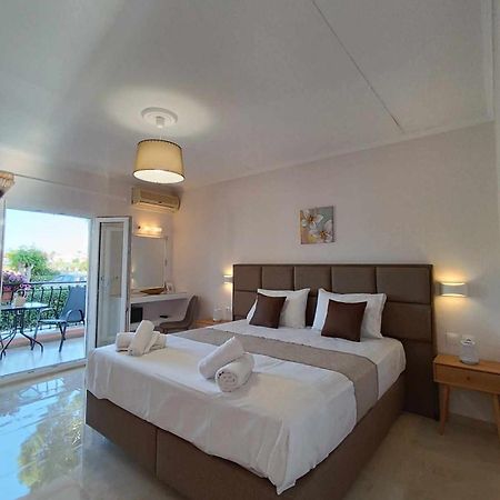 Roussa'S Apartments Laganas Dış mekan fotoğraf