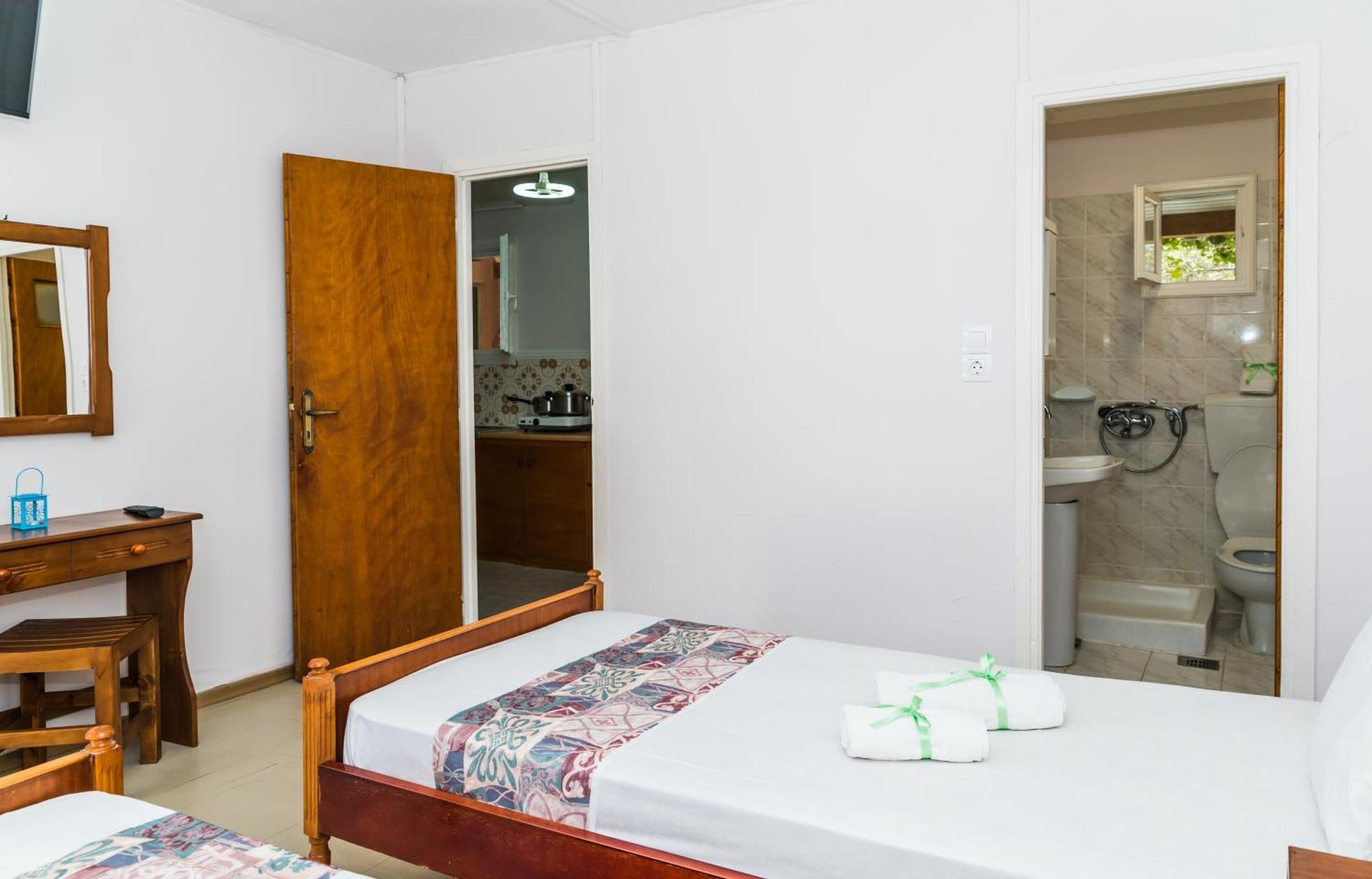 Roussa'S Apartments Laganas Dış mekan fotoğraf