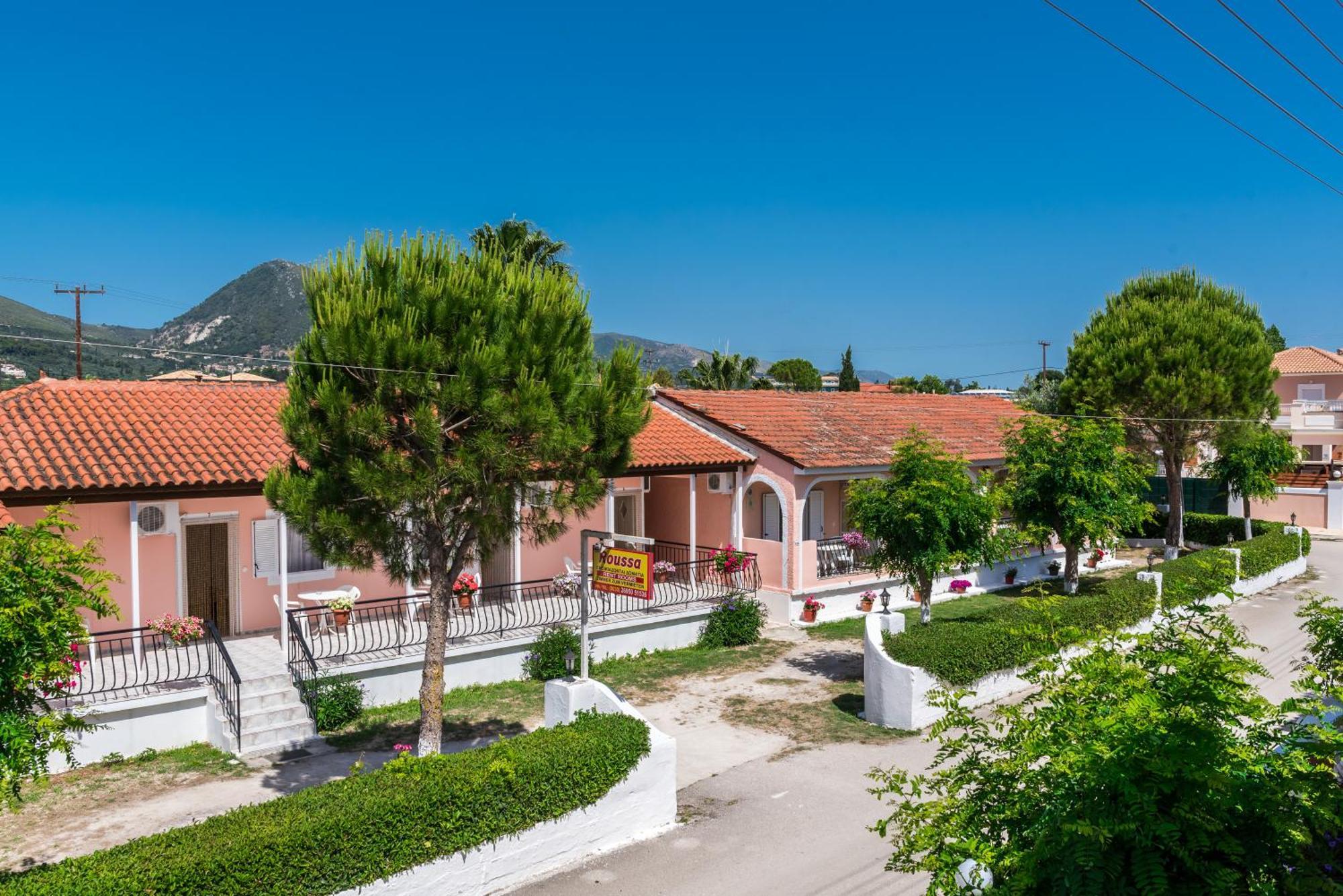 Roussa'S Apartments Laganas Dış mekan fotoğraf