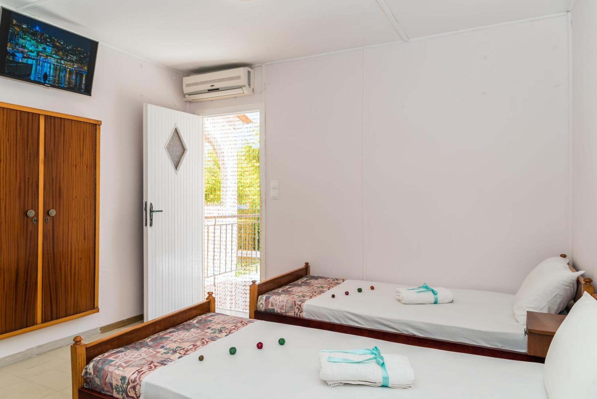 Roussa'S Apartments Laganas Dış mekan fotoğraf