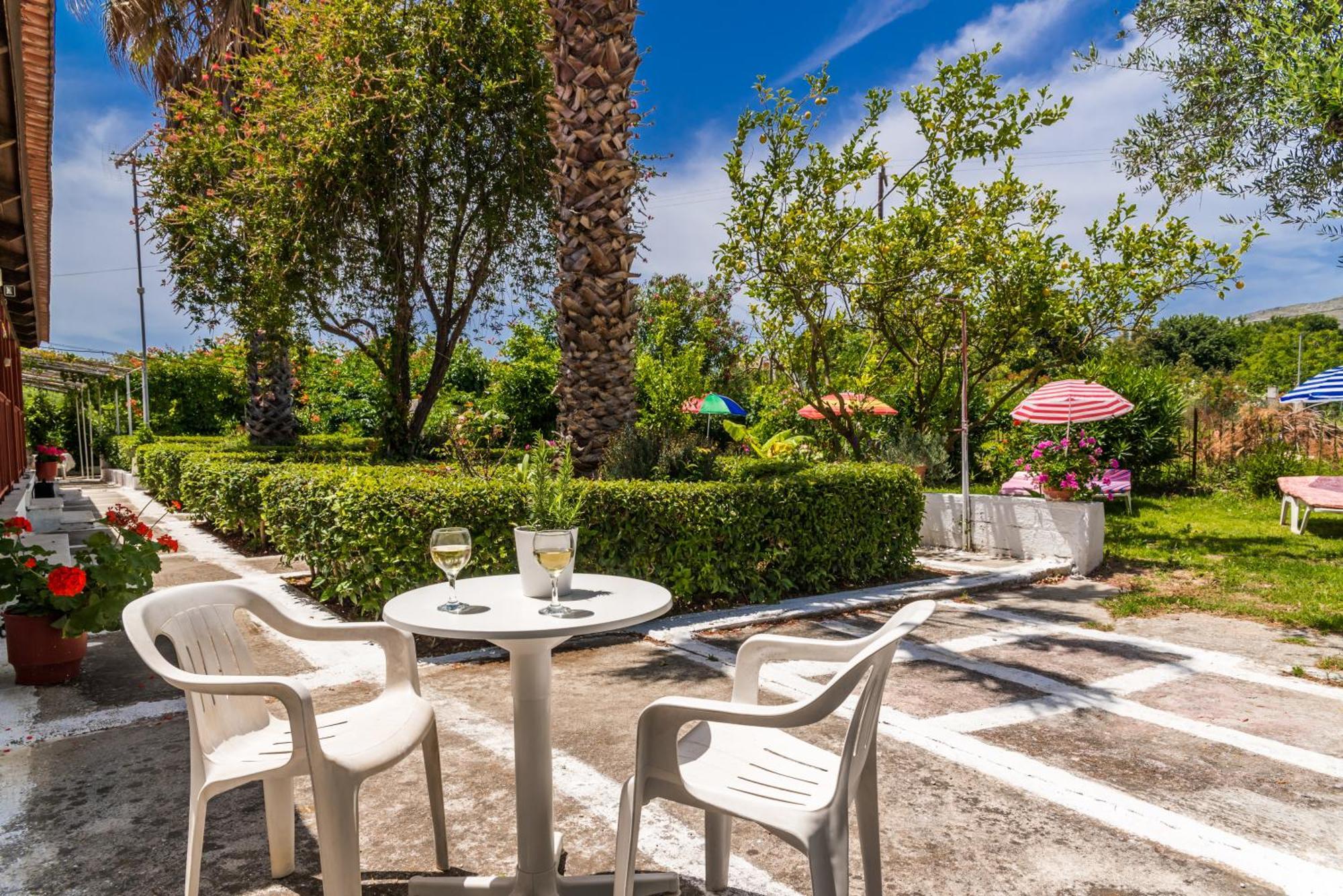 Roussa'S Apartments Laganas Dış mekan fotoğraf