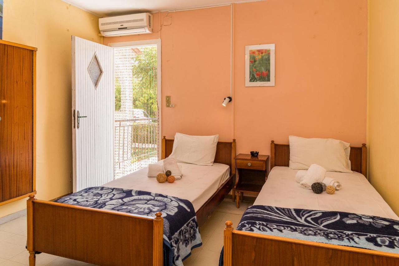 Roussa'S Apartments Laganas Dış mekan fotoğraf