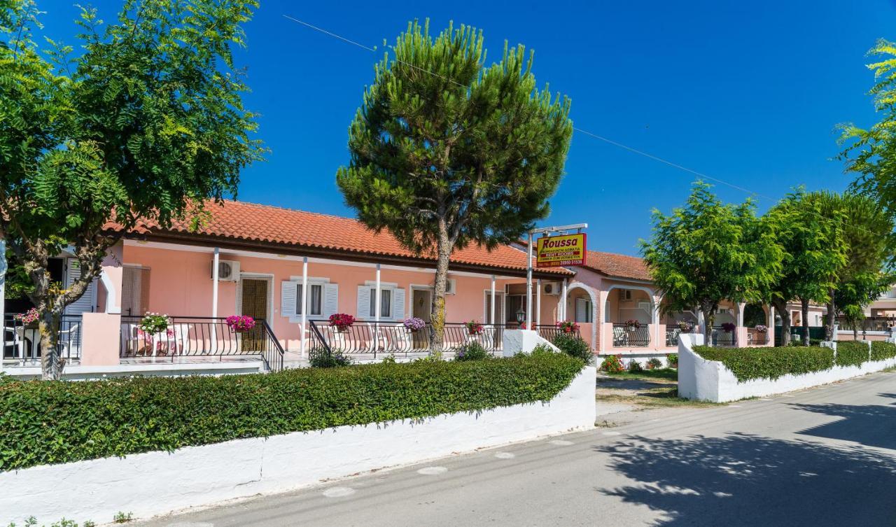 Roussa'S Apartments Laganas Dış mekan fotoğraf